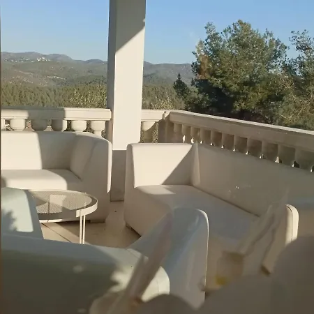 Paradise , Playa Privada A 10 Minutos De Sitges